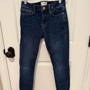 Frame Denim Skinny Jeans in Dark Blue Wash